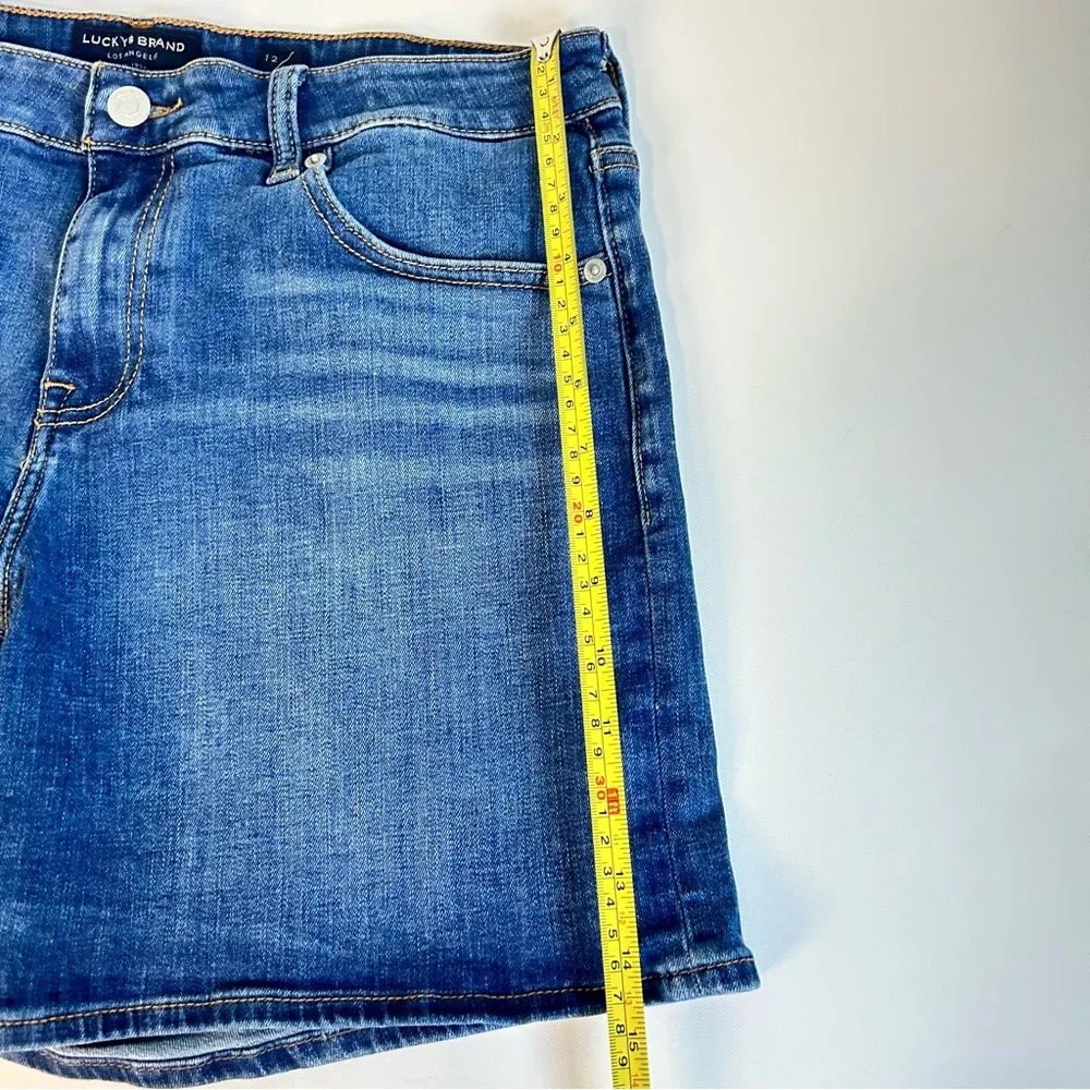 Lucky Brand Shorts Women's 12 Blue Denim Jeans Shorts The Roll Up - Picture 8 of 13